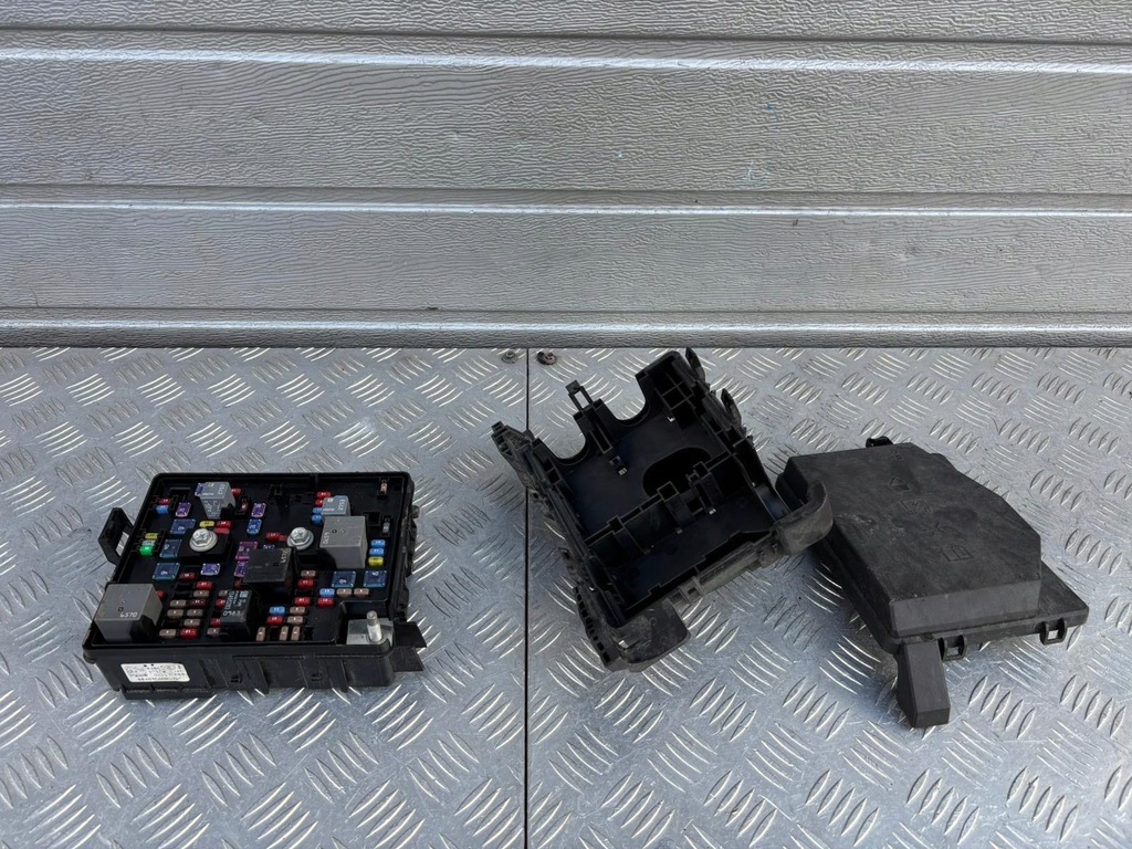 фото №1, Opel ampera-e коробка запобіжників bolt 2017- elekktryk