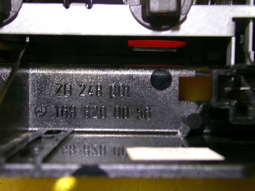 Свет стоп стоп-сигнал mercedes-benz a w168 1998 1688200056 nr262 с Разборки