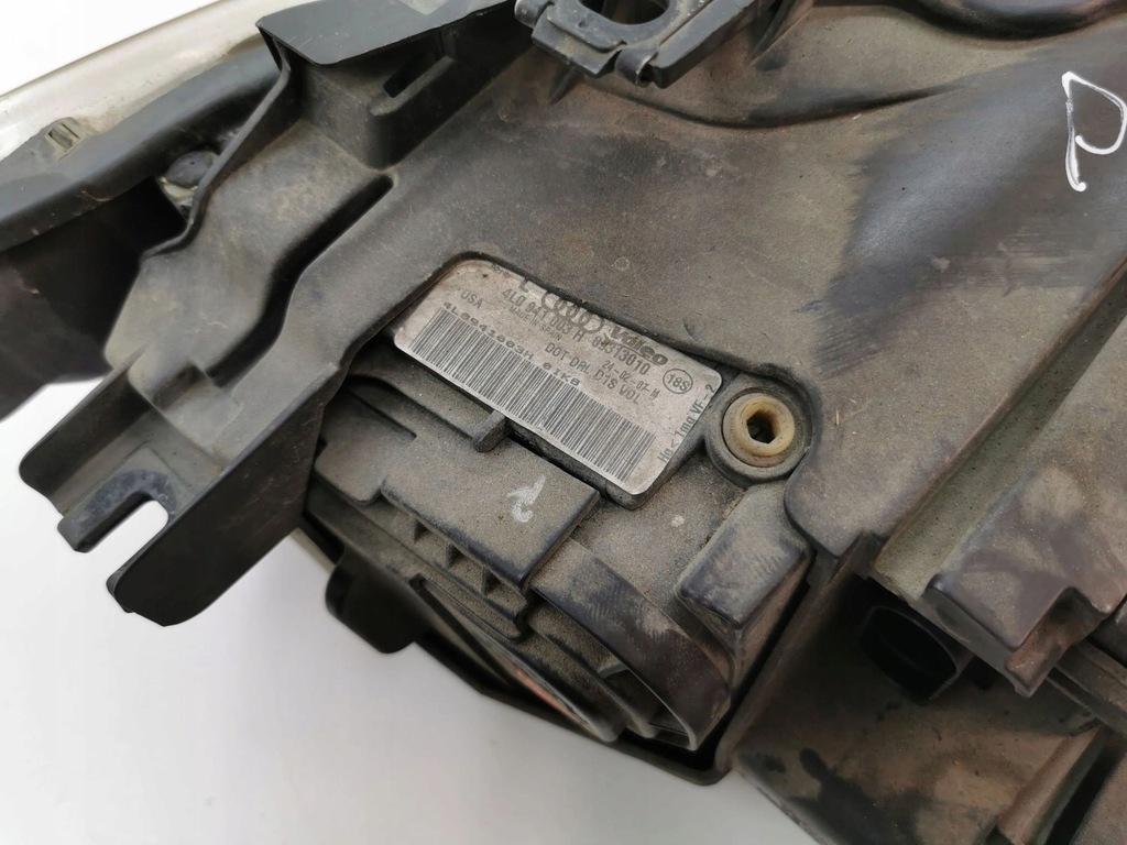 фото №11, Audi q7 4l 2007 левая сторона лампа передняя