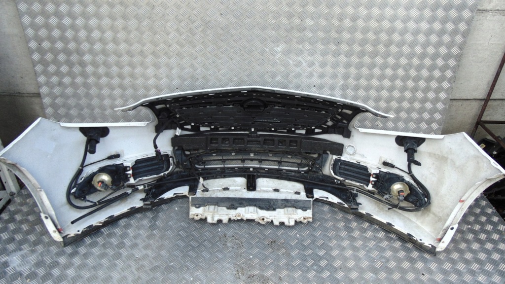 Opel insignia a бампер перед передний омыватель ксенон pdc z40r комплектный в Украине