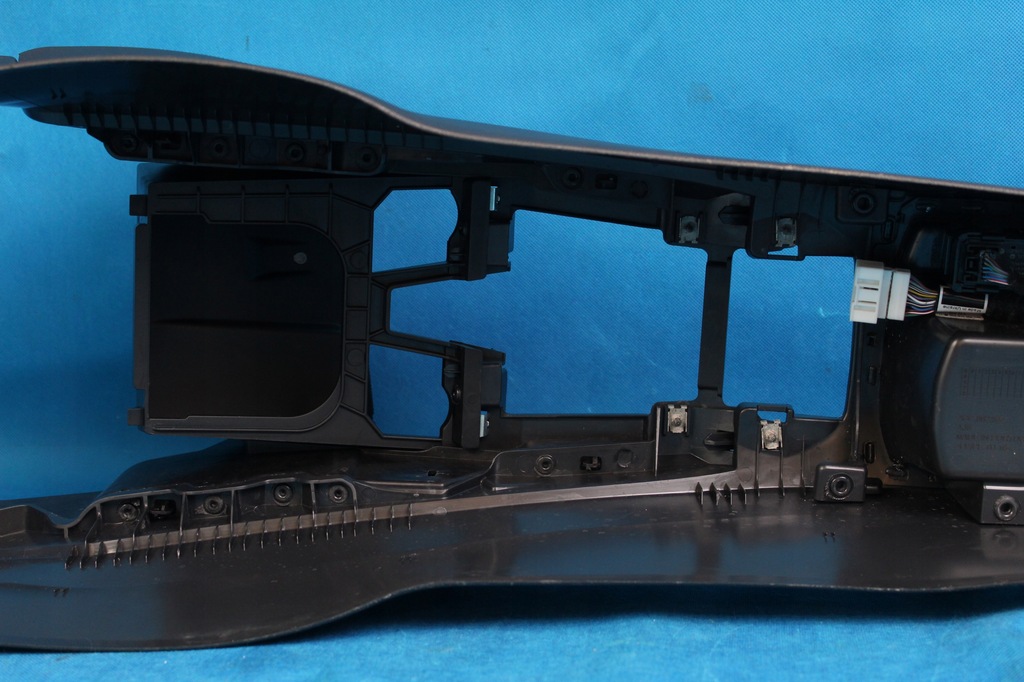 фото №10, Vw t-roc cabrio тунель середній консоль 21r