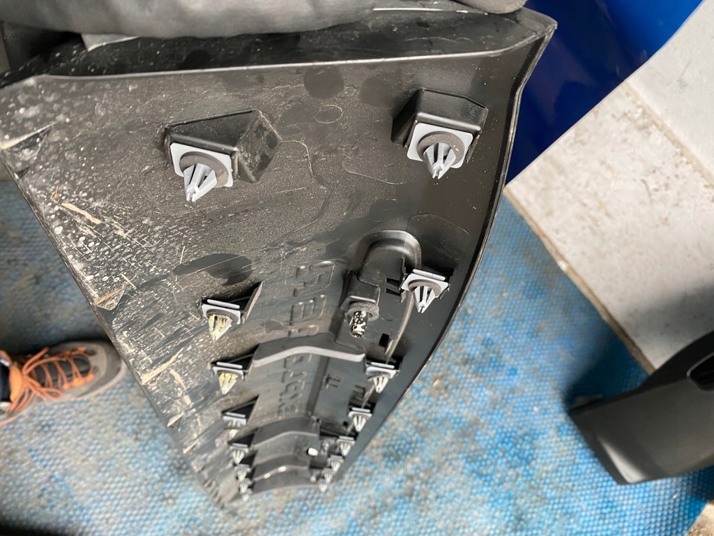 фото №7, Накладка молдинг дверь правая перед ford explorer 2019 20 21