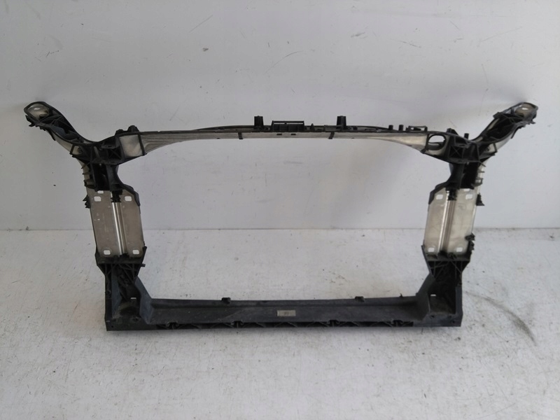 Купить Audi a6 4k усилитель передний