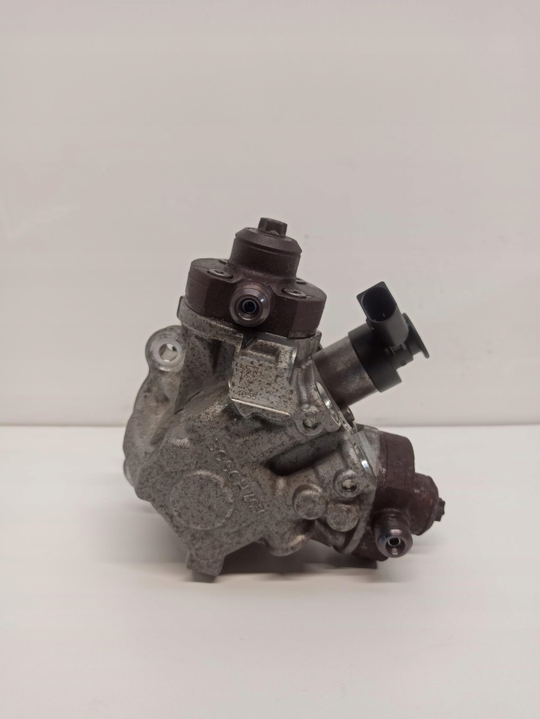 Купить Audi a6 c7 насос впрыскная 059130755cg