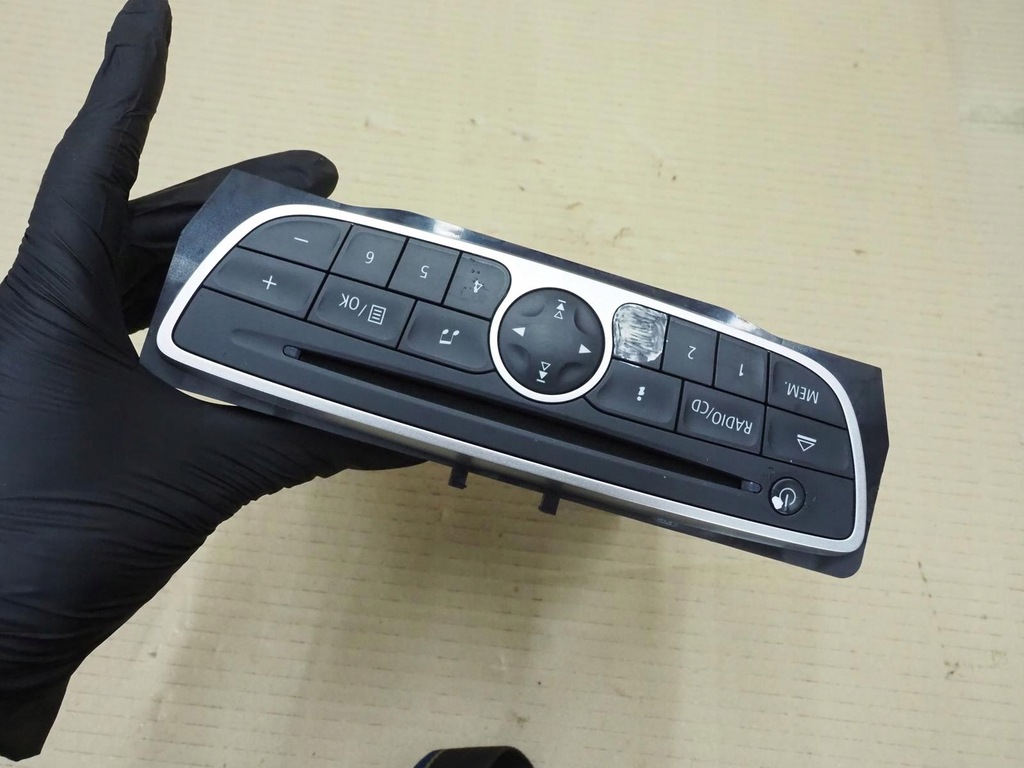 фото №16, Радио renault twingo ii lift renault megane 3 ii europa 281150031r