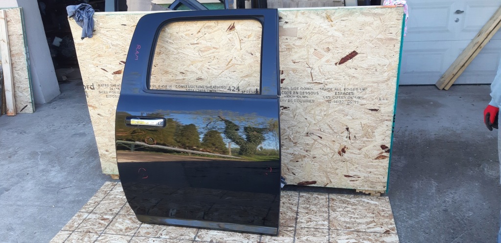 фото №1, Дверь dodge ram 09-18r полный