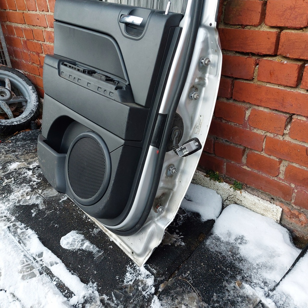 фото №10, Jeep compass дверь левая задние