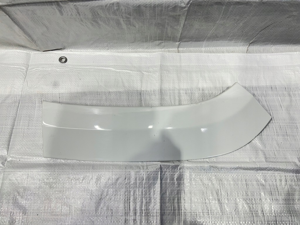 фото №1, Jeep grand cherokee wk2 молдинг na крыло