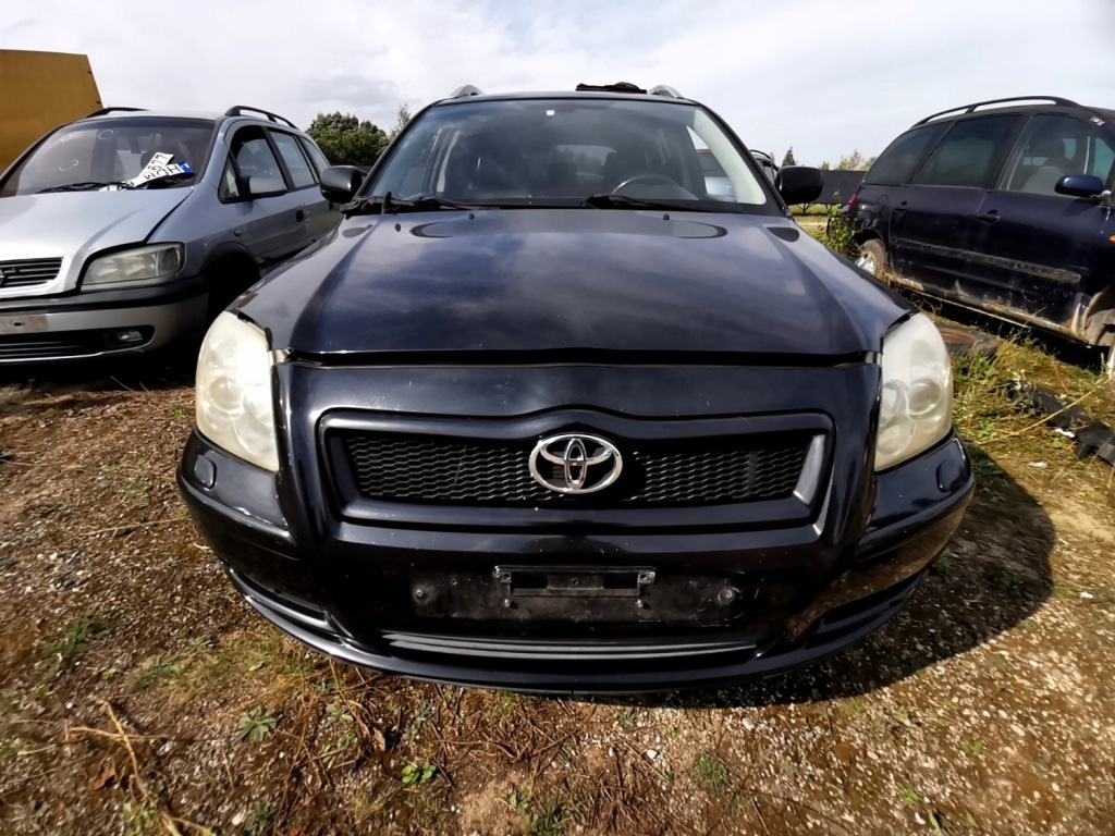 Toyota avensis коробка предохранителей 2005 2.2l 82641ca818f 82641-ca818-f, с Разборки