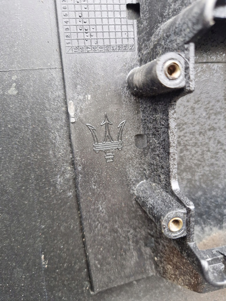 фото №9, Maserati levante бампер задній задня