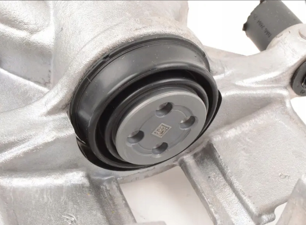 фото №2, Mini cooper r50, r53 rear left суппорт housing 34216757247 6757247