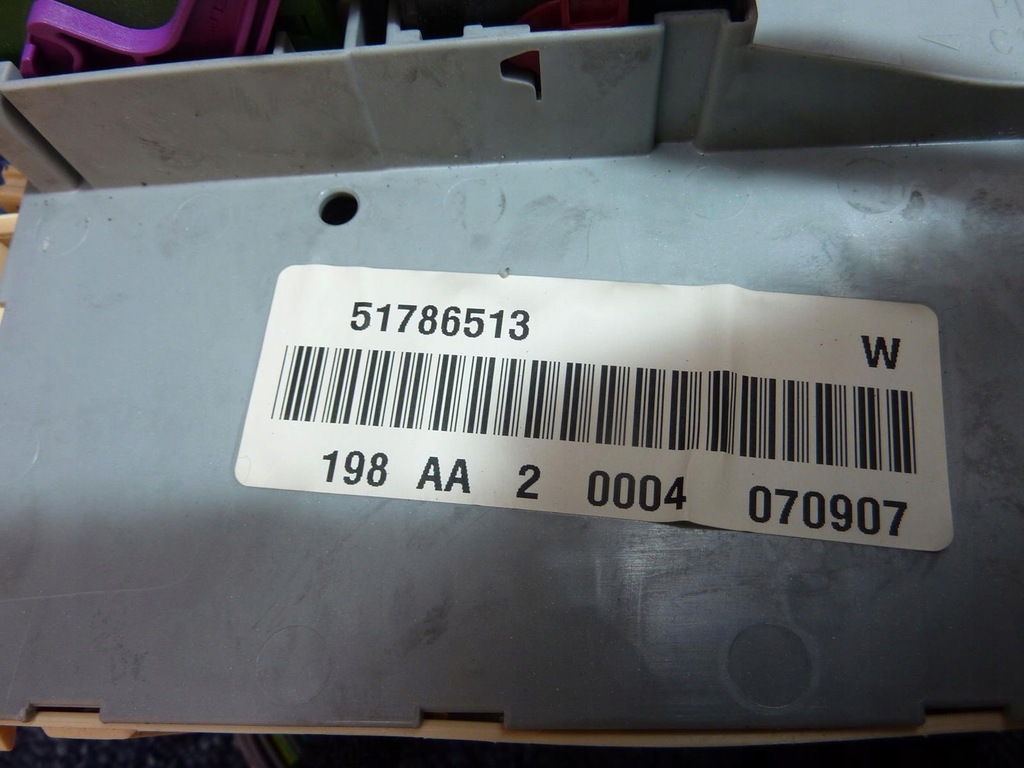 фото №5, Бортовий комп'ютер замок запалювання bsi 51805022 0261201688 fiat bravo 2 1.4 t-jet 07-14