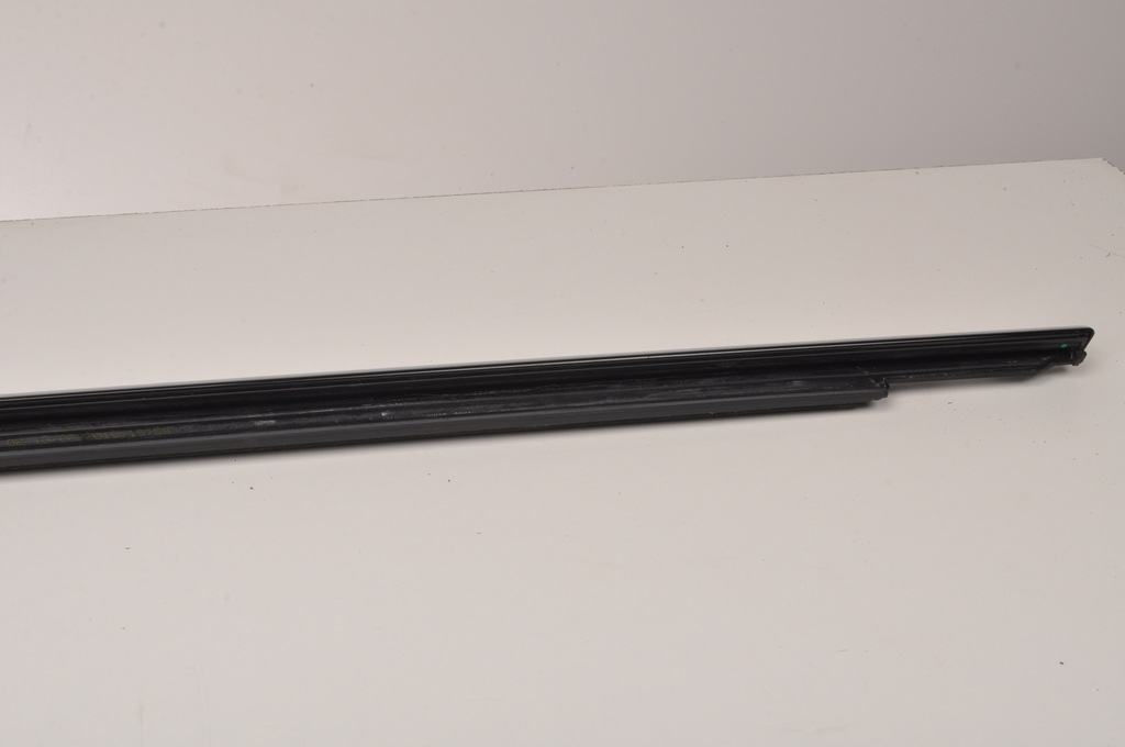 фото №8, Bmw g20 молдинг скло підвіконна передня ліва