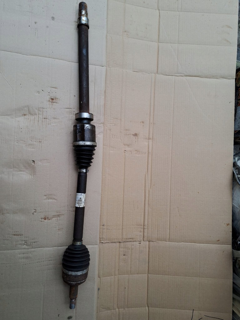 фото №1, Права привідний вал 391002171r renault megane iv 1.2