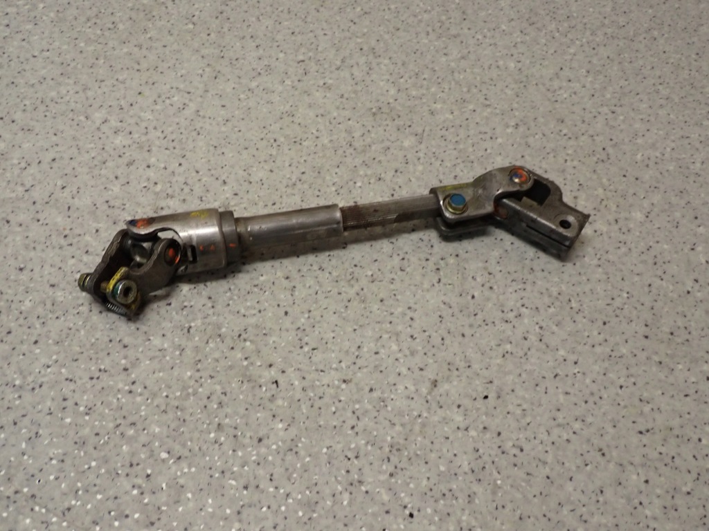 фото №4, Toyota avensis t25 03- хрестовина колонки кермові