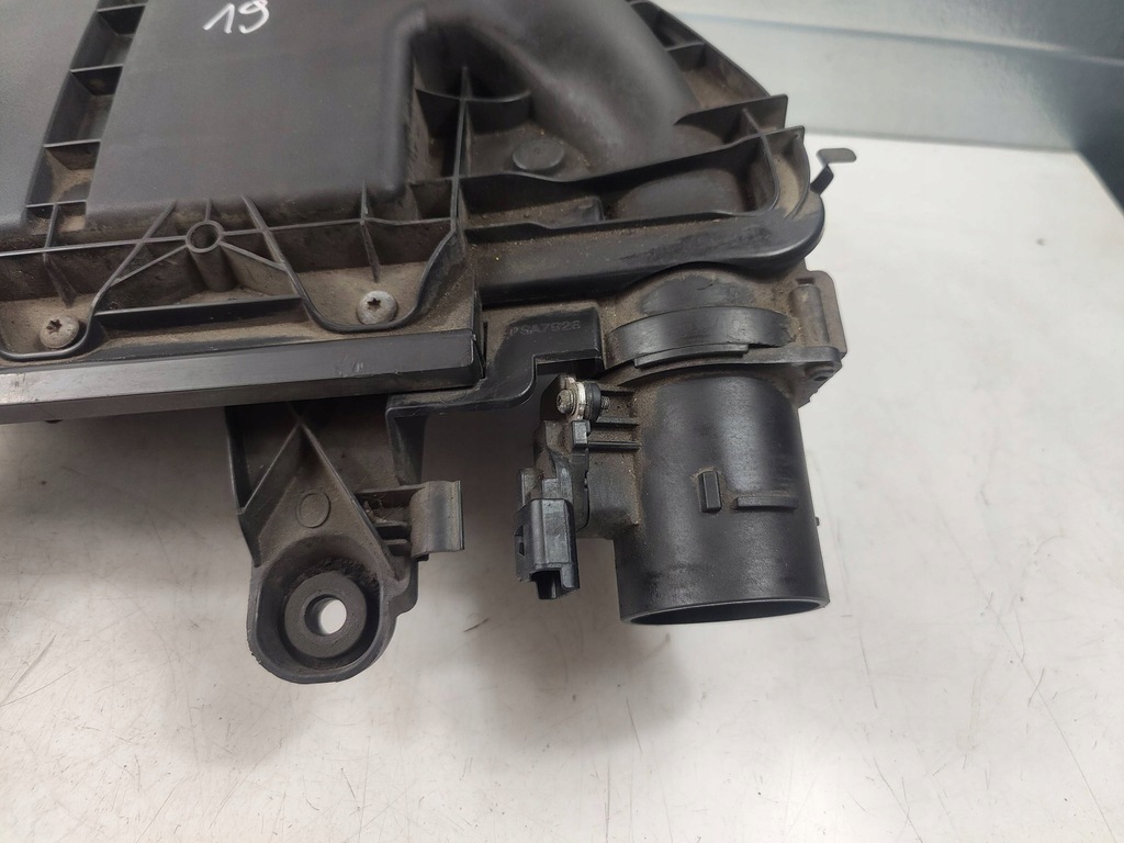 фото №6, Корпус фільтра повітря peugeot 3008 5008 i 09-17 9673061080