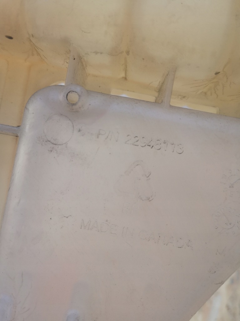 фото №4, Chevrolet camaro бачок розширювальний