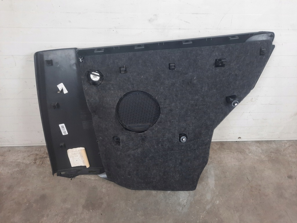 фото №5, Audi a1 8x обшивка оббивка лівий задня