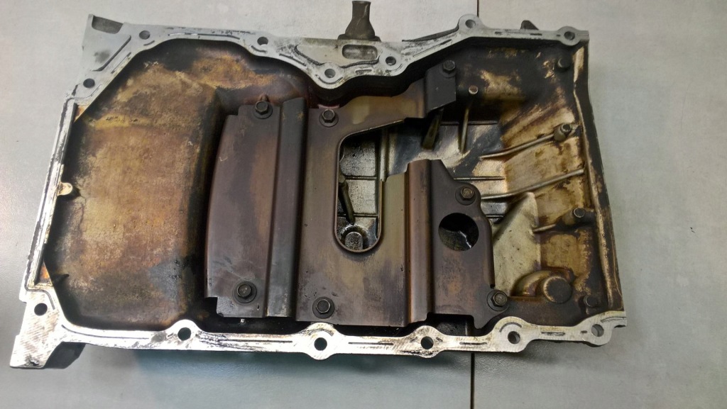 Поддон масляная mondeo mk3 1.8 16v 1s7g6675am в Украине