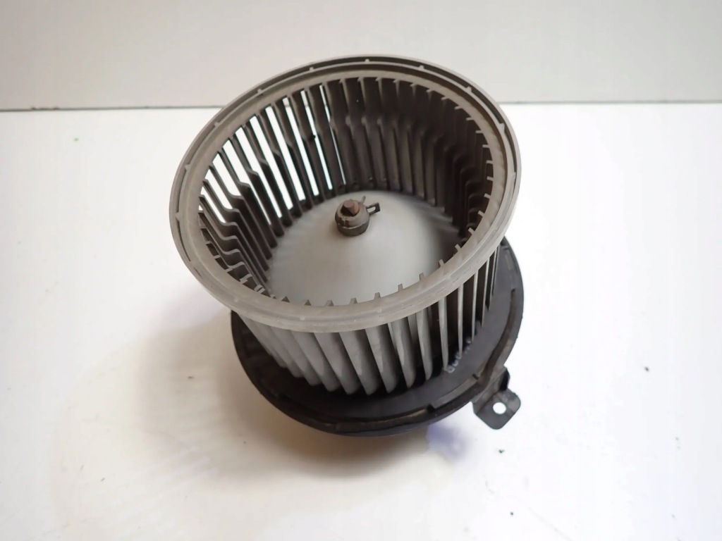 Повітродувка обдув renault koleos 2008r Оригінал