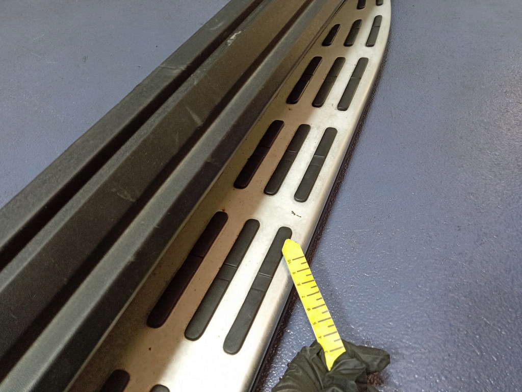 фото №15, Mercedes gls x167 порог подножка молдинг порог правая a1676903001