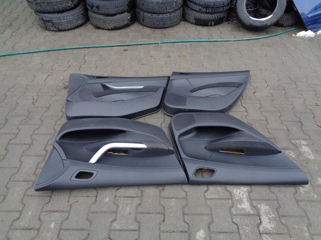 фото №1, Peugeot 308 hb обшивки комплект