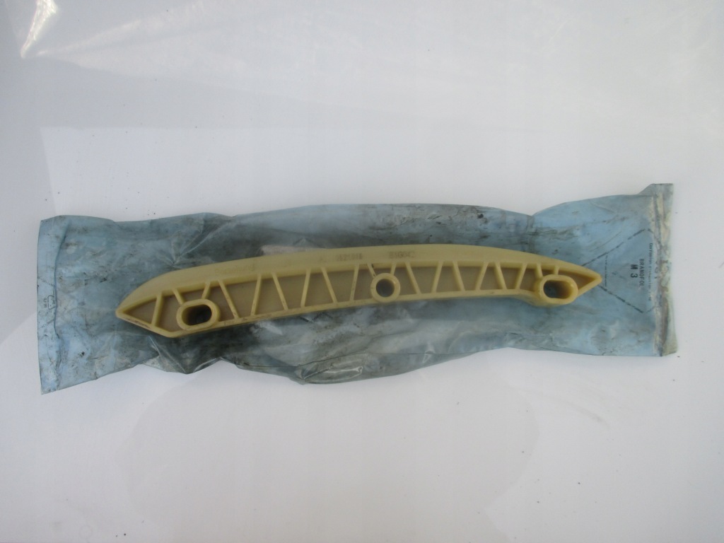 фото №1, Mercedes w204 w212 slk r171 1.8 cgi напрямна ланцюга