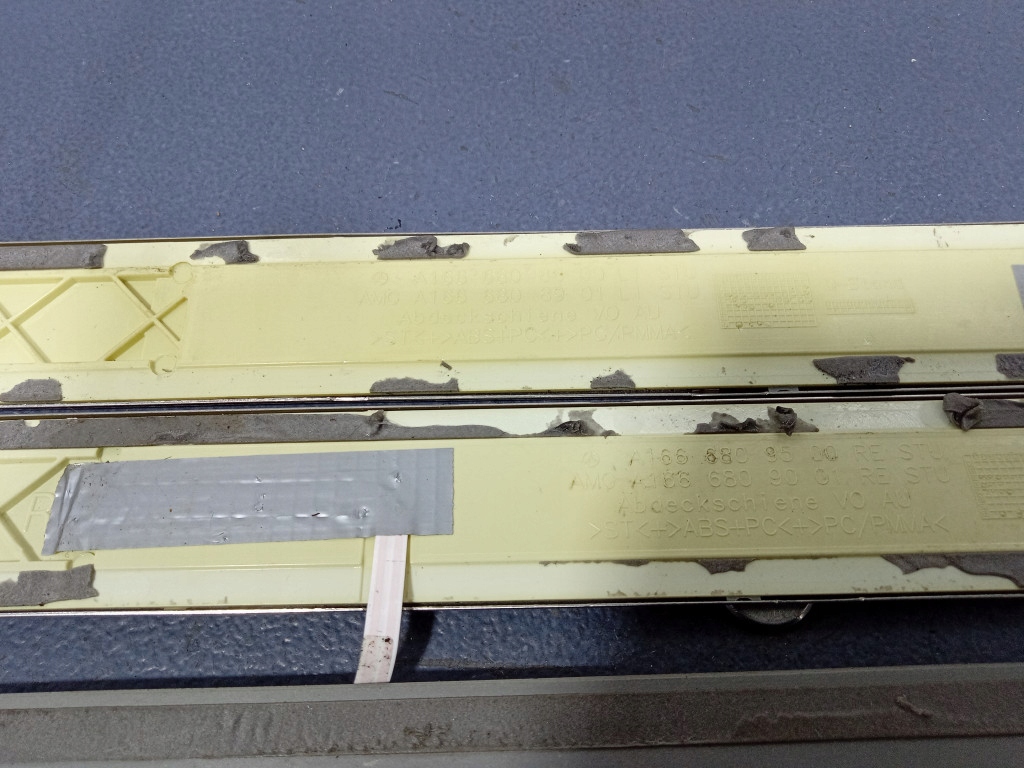 фото №14, Mercedes gls x166 накладки накладки порогові підсвічувані kpl a1666808600