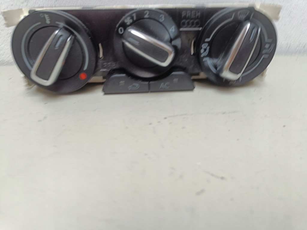 фото №8, Панель кондиционера audi a1 переключатель вентилятора 8x 8x0820045a