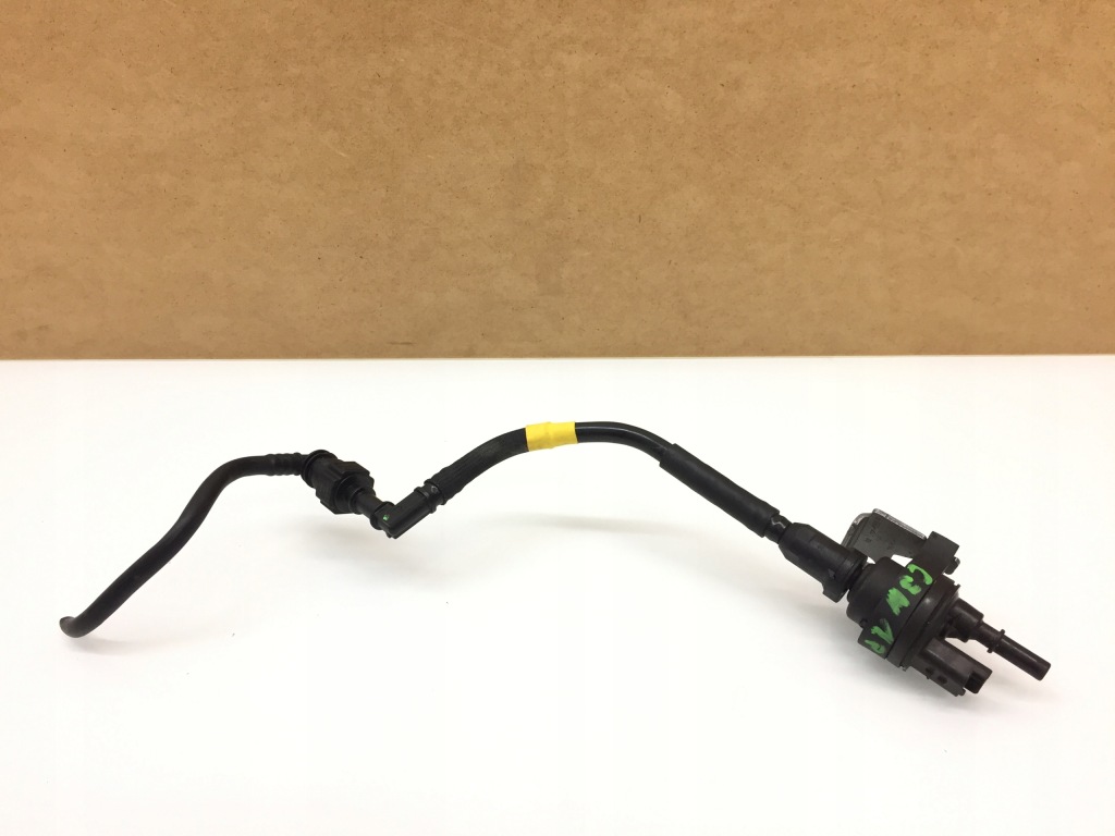 фото №1, Citroen c3 iii 1.2 клапан помпа пального