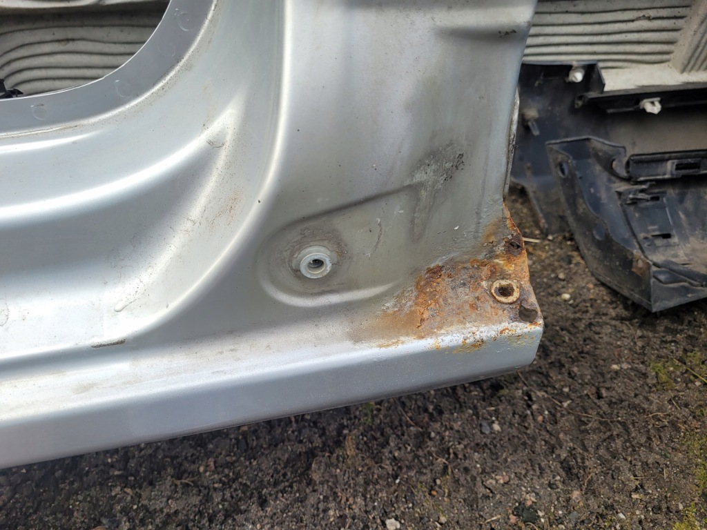 фото №4, Peugeot 308 t7 sw порог правый ezrc