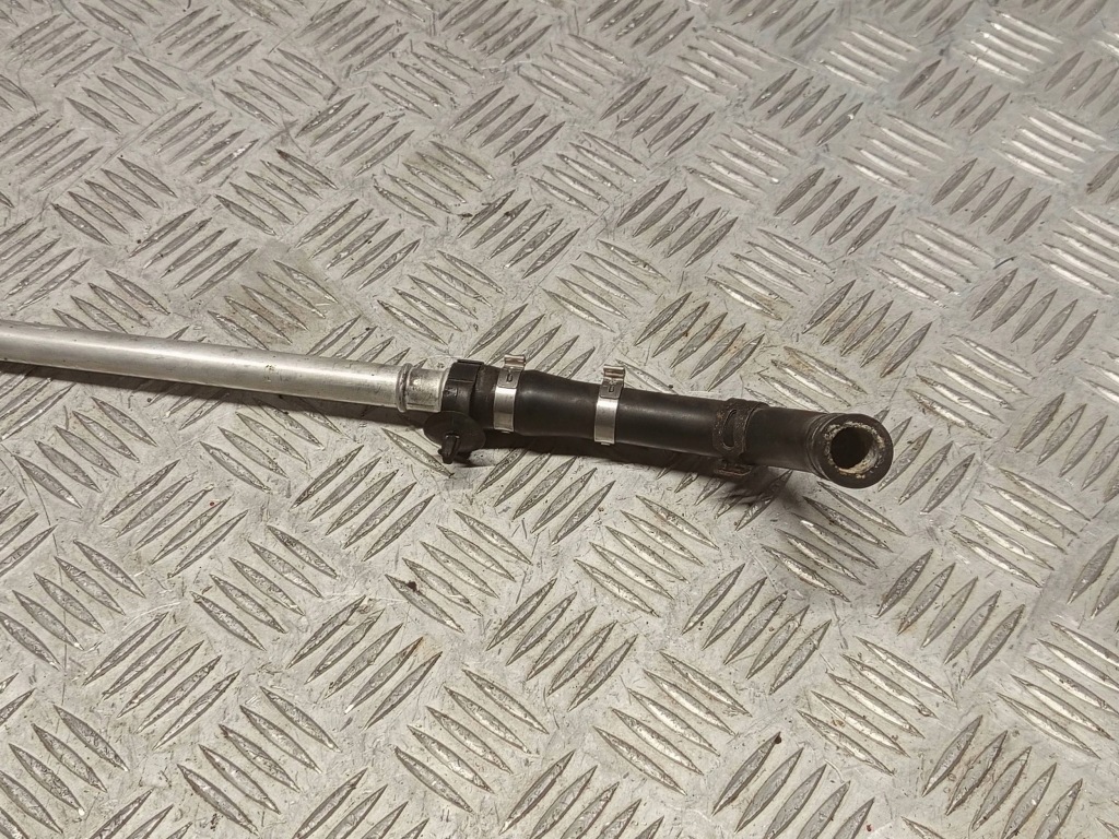 Porsche оригинальный номер 99711005503 911 997 шланг труба вакуумa Киев