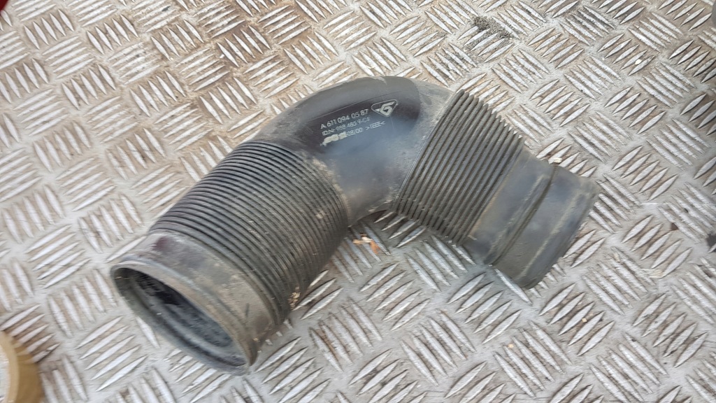 фото №2, Mercedes w203 2.2 cdi труба впускной