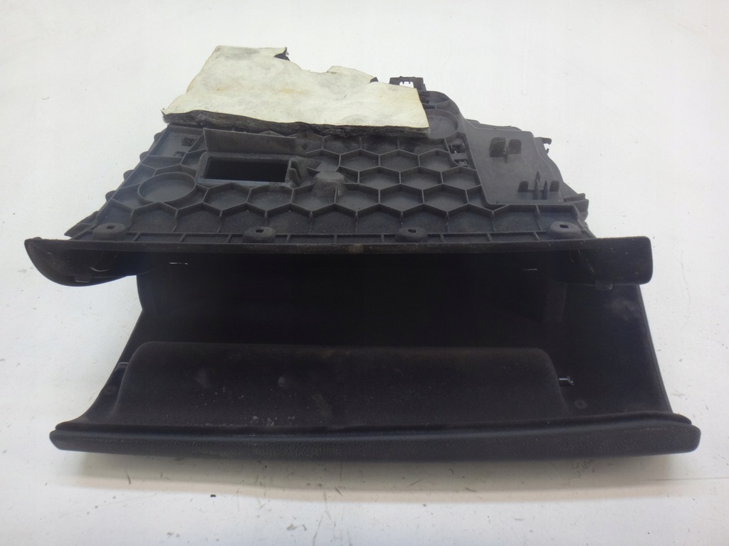 фото №9, Бардачок панелі консолі правий пасажира bmw f30 f31