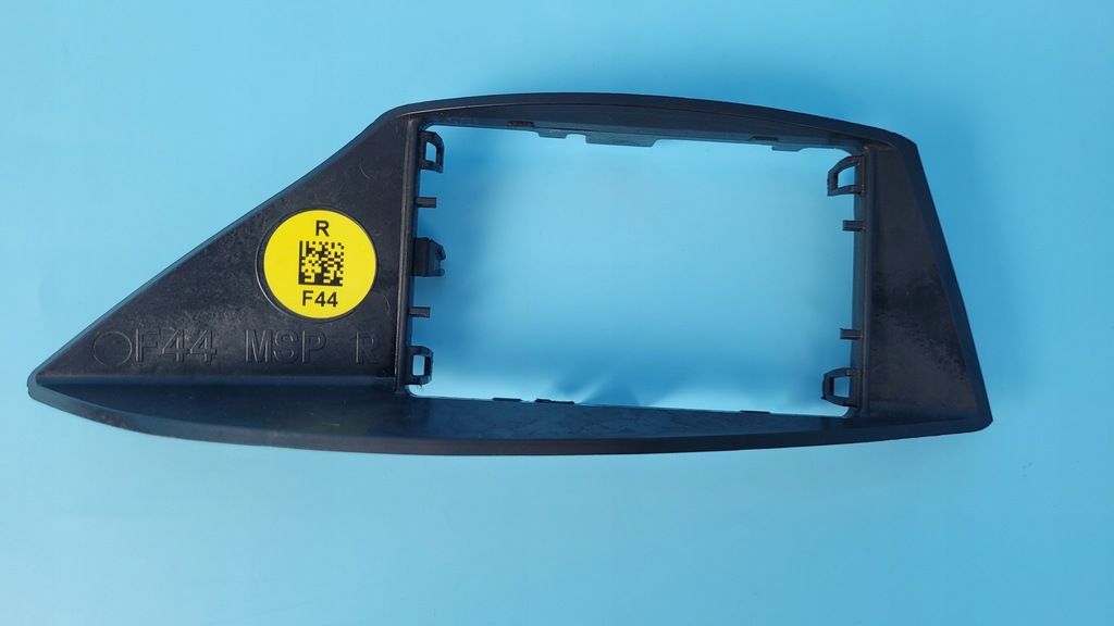 фото №1, Bmw 2' f44 228i xdrive кронштейн радара правое задняя 9481270