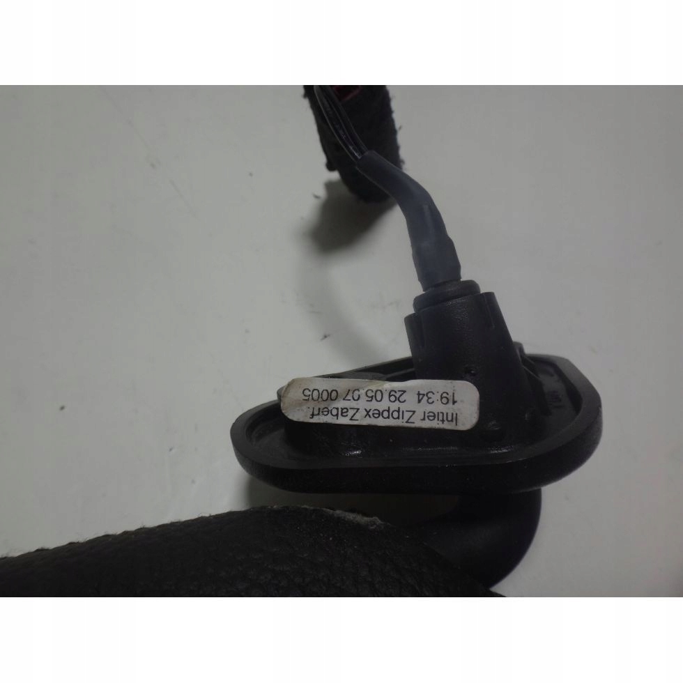 фото №7, Защита солнцезащитная левая czarna кожа poświetlana bmw e64 cabrio