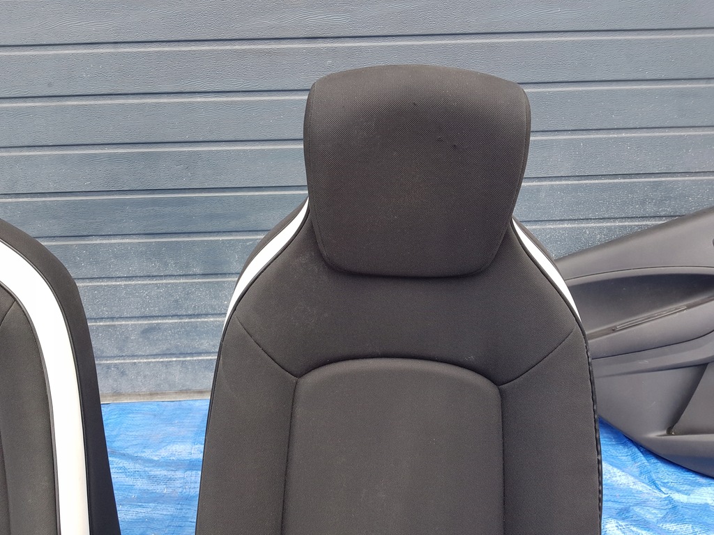 фото №4, Renault zoe ii сиденья обшивки комплект обивка салон