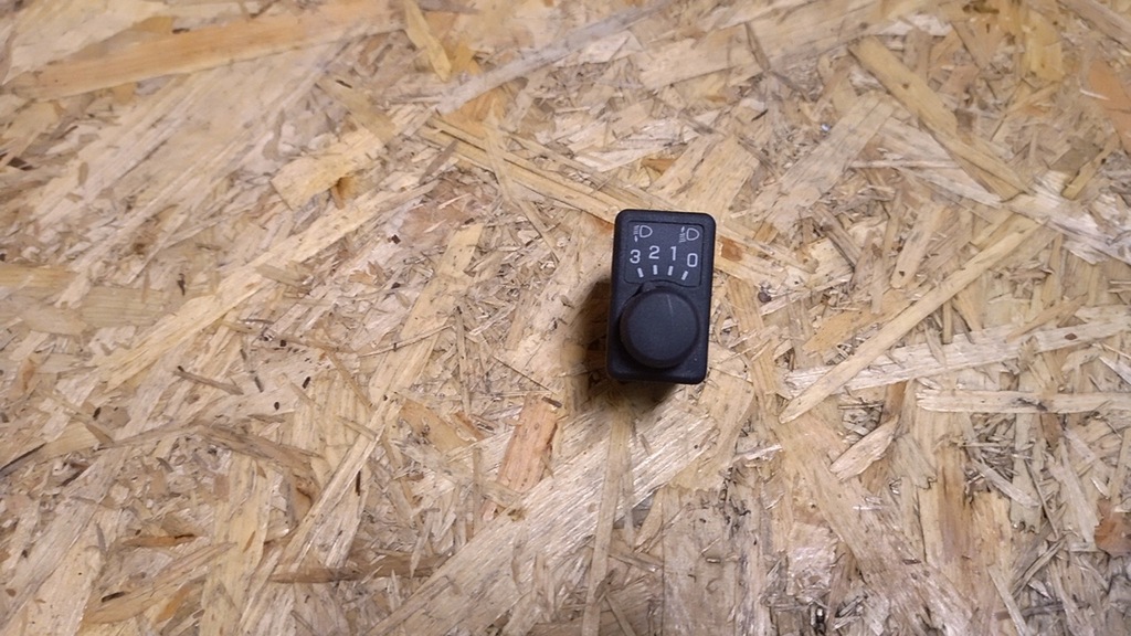 фото №1, Nissan primera p12 переключатель регулировки света