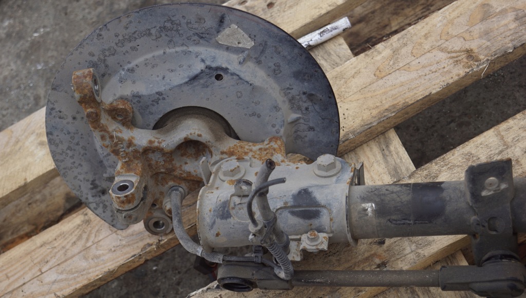 фото №9, Поворотный кулак правый перед ford mustang v gt 4.6 05-09