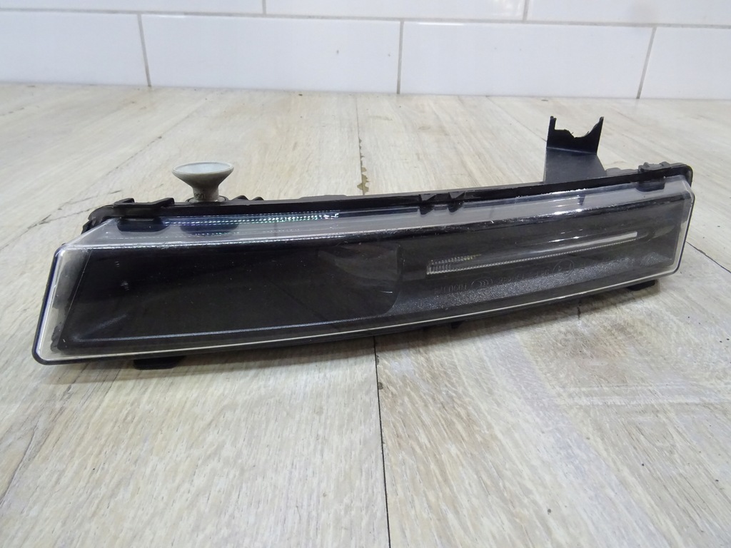 фото №1, Jaguar f-pace лампа противотуманная фара правый перед jpla-15200-ac