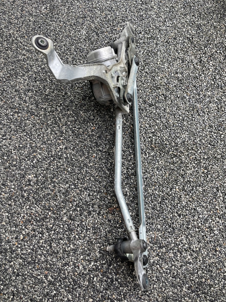 фото №1, Механізм двірник audi a6 c8