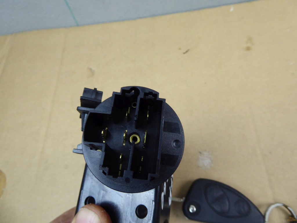 фото №5, Замок запалювання ключ alfa romeo gt