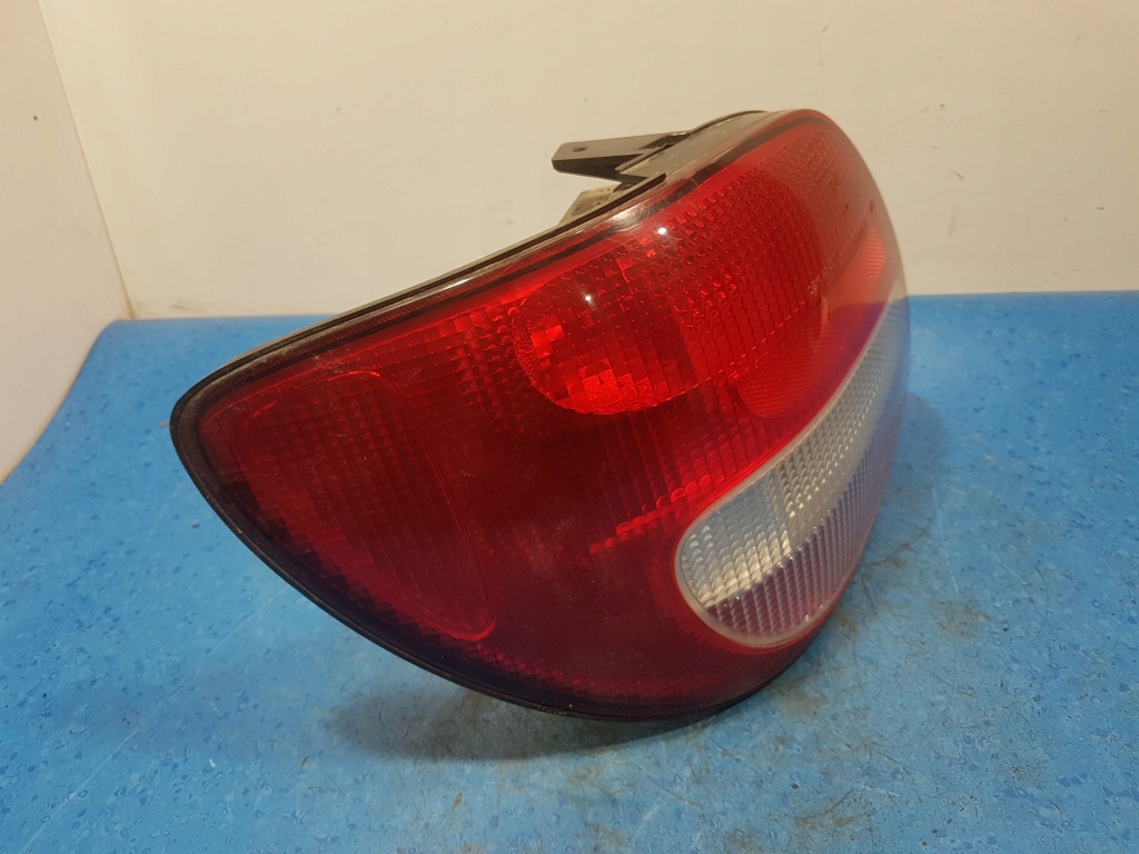 фото №3, Subaru impreza gd kombi лампа задня ліва зовнішня