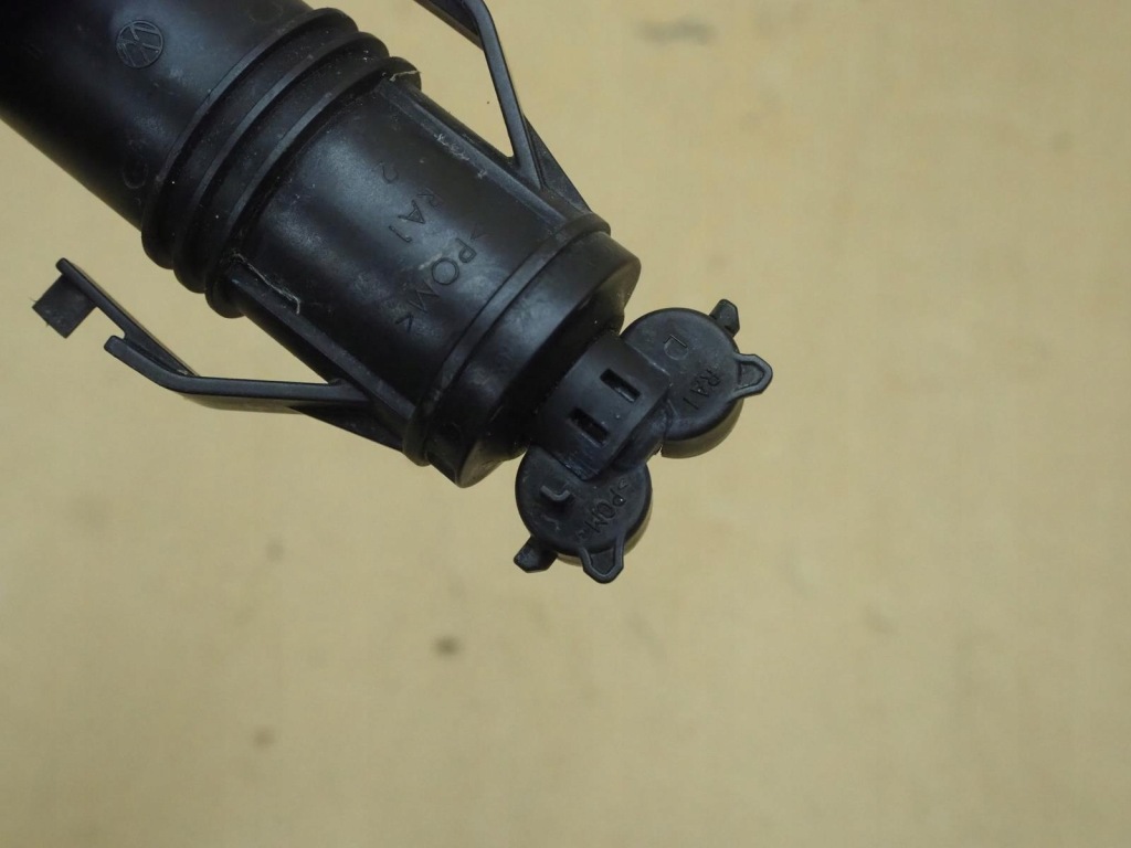 Омивач sprysk фари ксенон ліве vw tiguan рестайлінг  5n0955103a в Україні