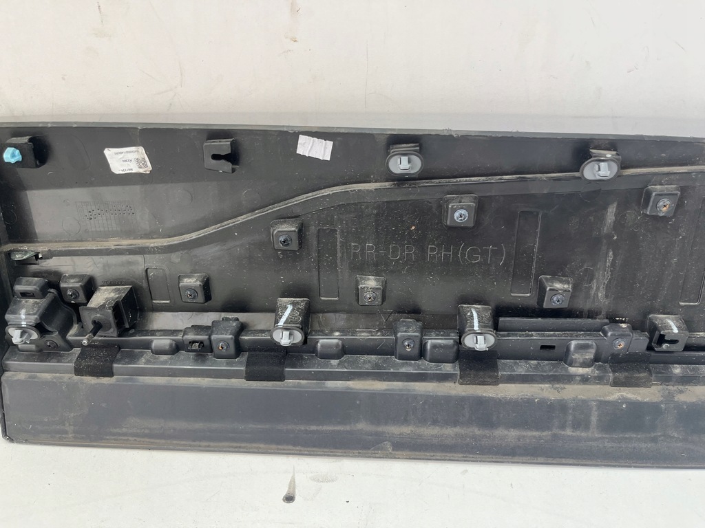 фото №11, Kia sportage v 5 молдинг накладка двері задня права 87732-r2300