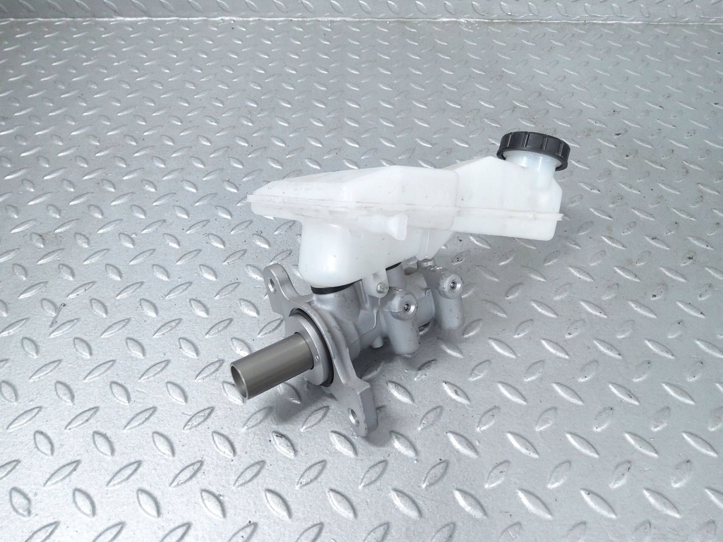 фото №1, Насос тормозная citroen c4 iii e-c4 1643581380