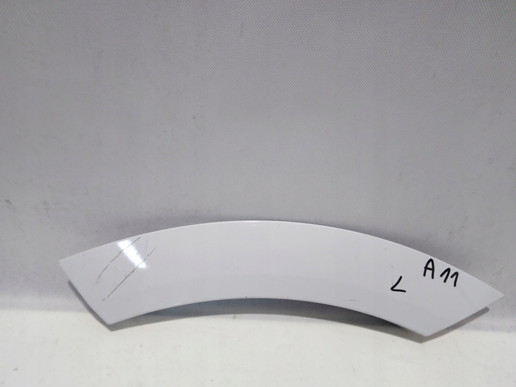 фото №1, Audi e-tron молдинг дверь левая задняя 4ke854819