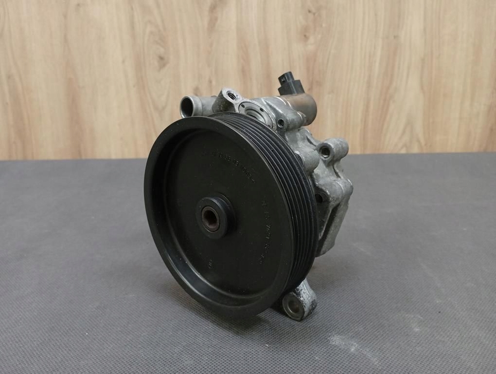 фото №1, Mercedes e-klasa a207 w207 насос усилителя a0064666801