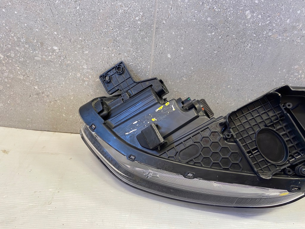 фото №13, Kia sportage iv лампа права led 92102-f1010