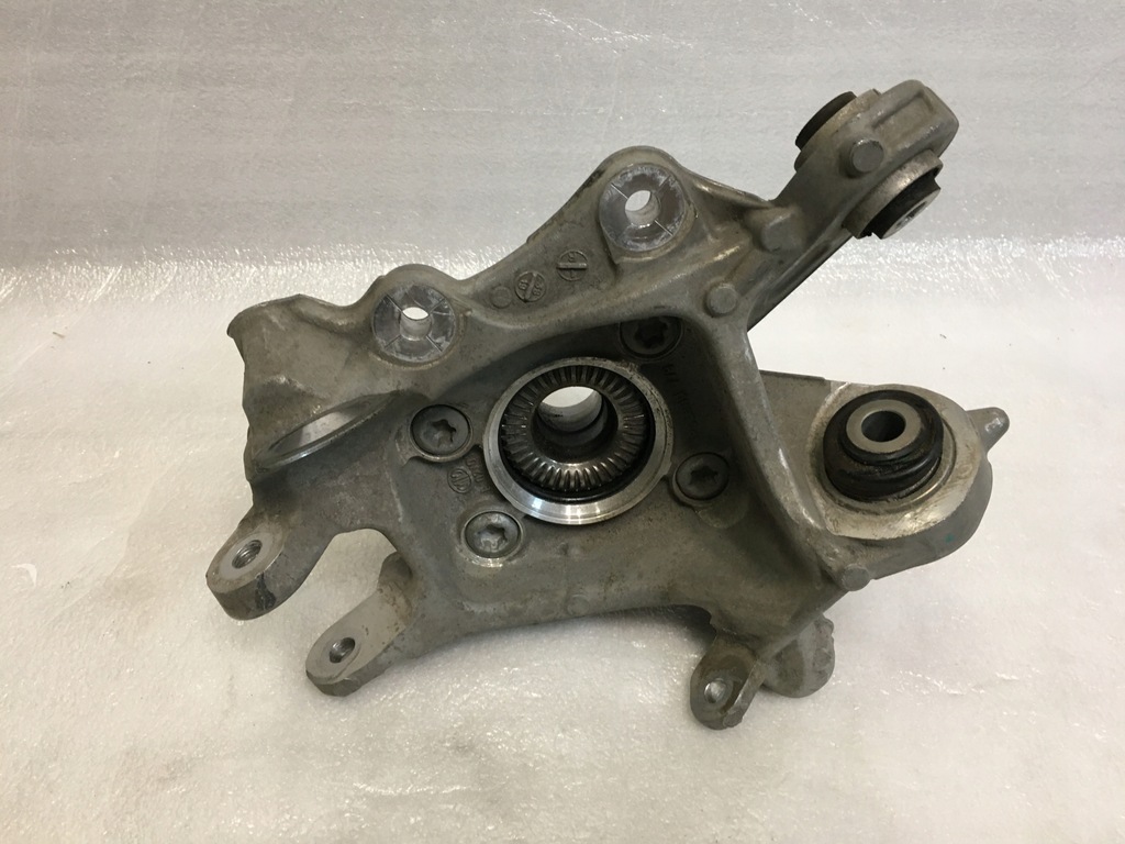 фото №6, Bmw g30 поворотный кулак задняя правая с подшипник 6898481